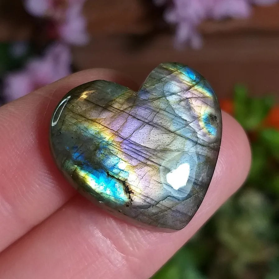 Corazón de Labradorita - 21,0x22,8 mm