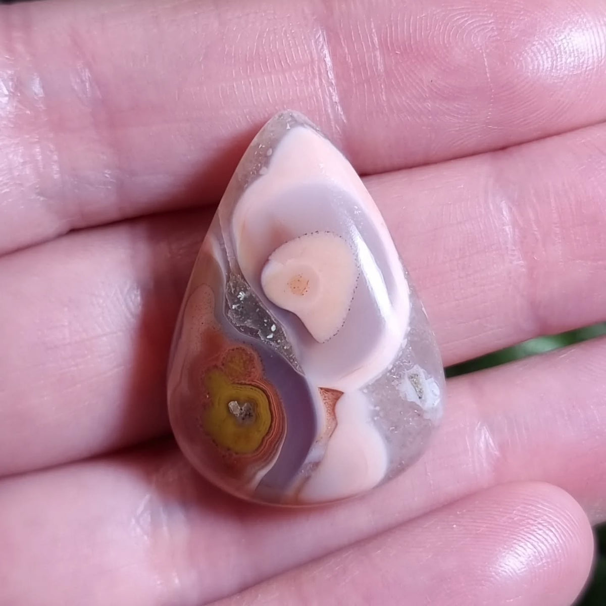 Ágata Marroquí de Costura Alta Calidad - 30,7x21,9 mm