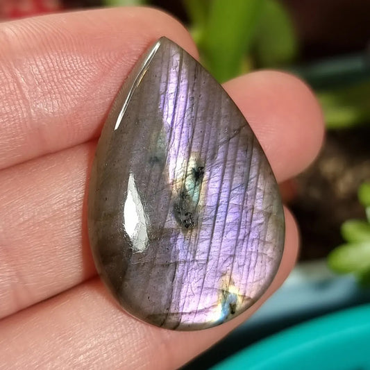 Labradorita Morada Rosada - 34,8x26,4 mm